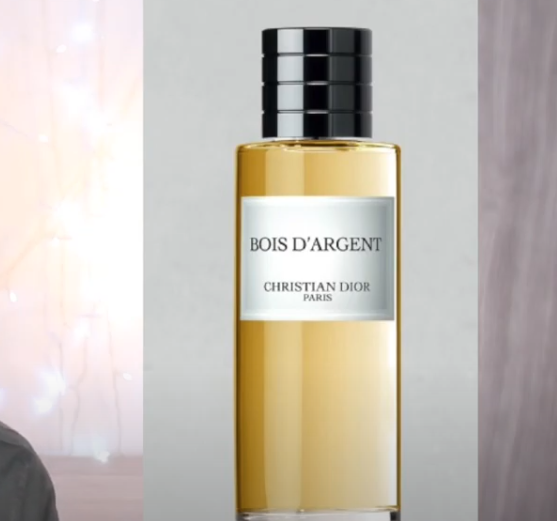 La flacon de Bois d'Argent de Dior